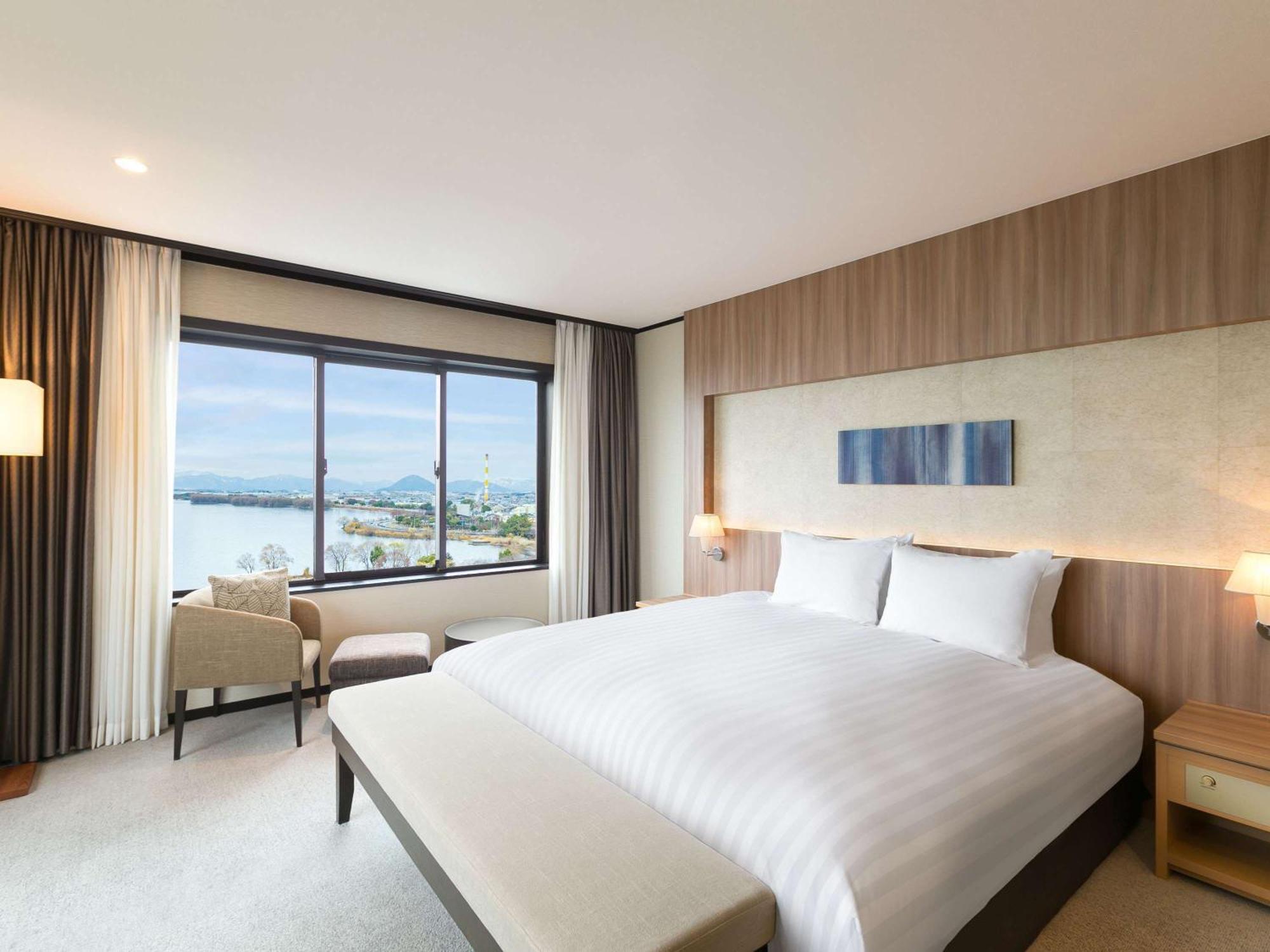 נאגאהאמה Grand Mercure Lake Biwa Resort & Spa מראה חיצוני תמונה