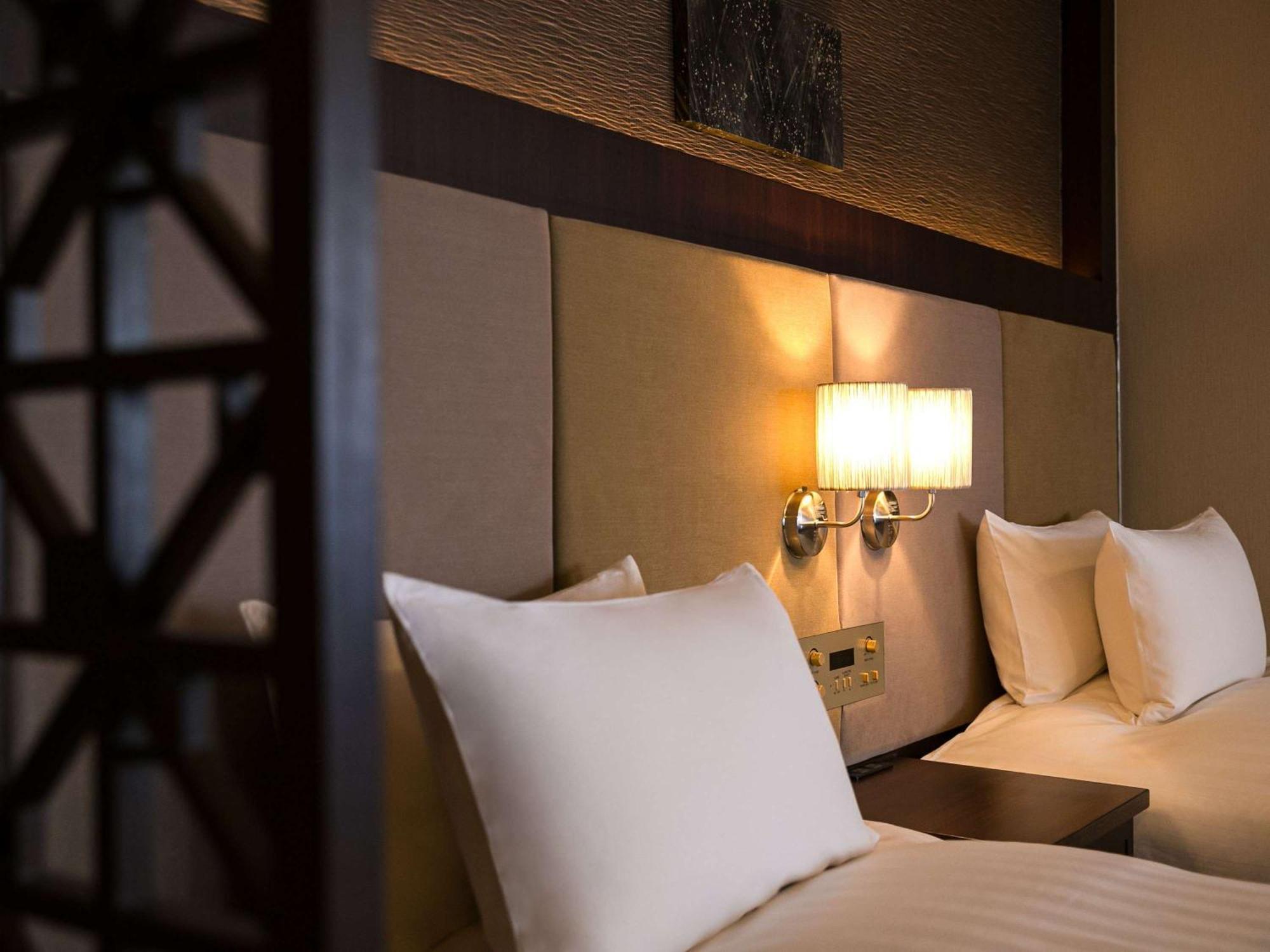 נאגאהאמה Grand Mercure Lake Biwa Resort & Spa מראה חיצוני תמונה